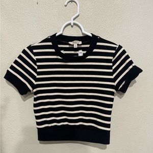 Atelier by Kirious- Black and White/Cream Waffle Knit Striped Crop Top